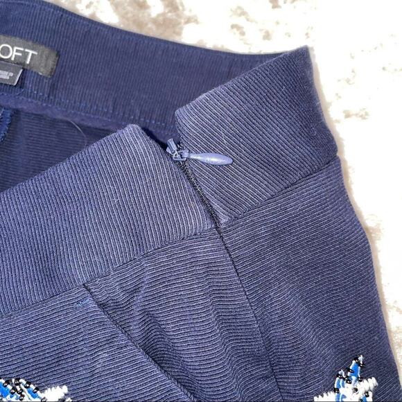 Loft Pineapple Embroidered Shorts ~ Forever Navy SZ 6 LOFT Shorts Navy Beaded - Picture 7 of 10